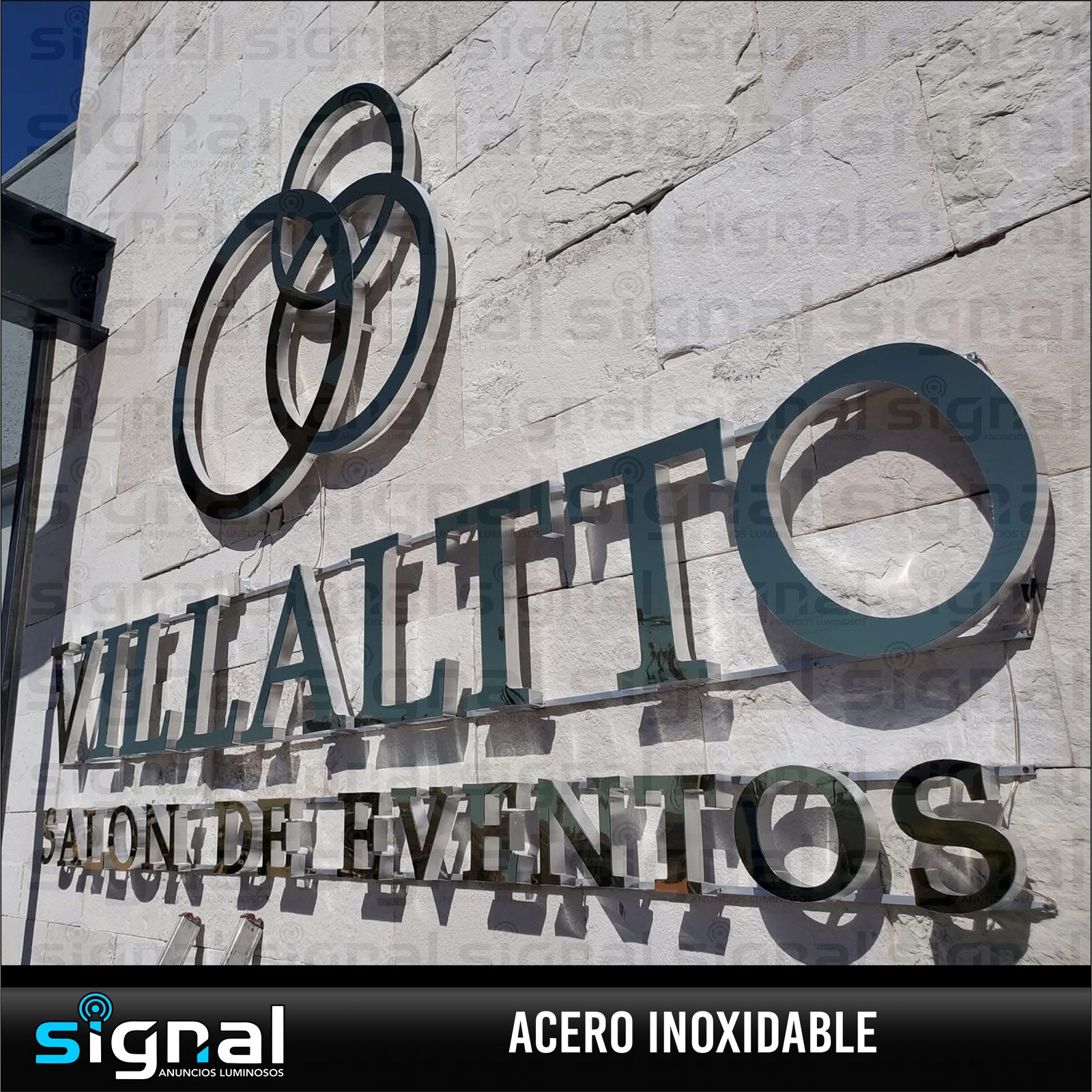 Anuncio de acero inoxidable en merida