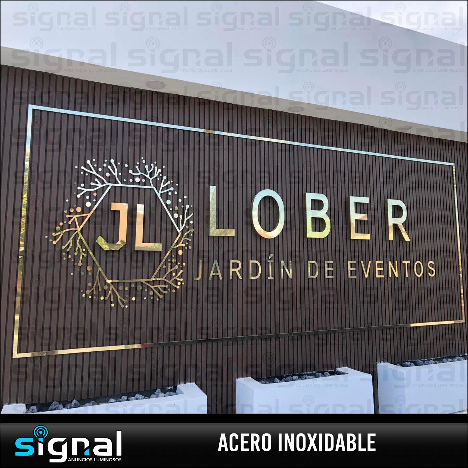 Anuncio de acero inoxidable en merida